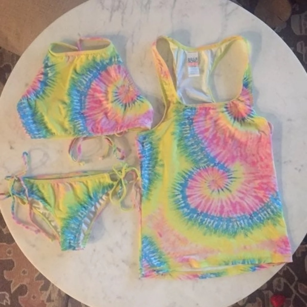 Billabong tie dye set small